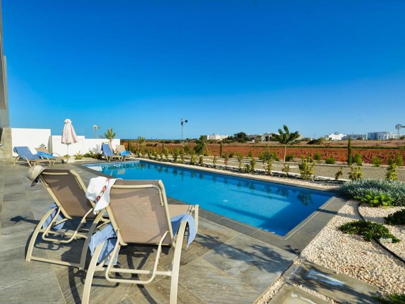 Villa Manta Chrysos - Brand New Luxury 3 Bedroom Protaras Villa - image 9