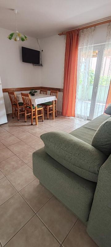 Zara Apartment - image 2