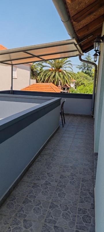 Zara Apartment - image 5
