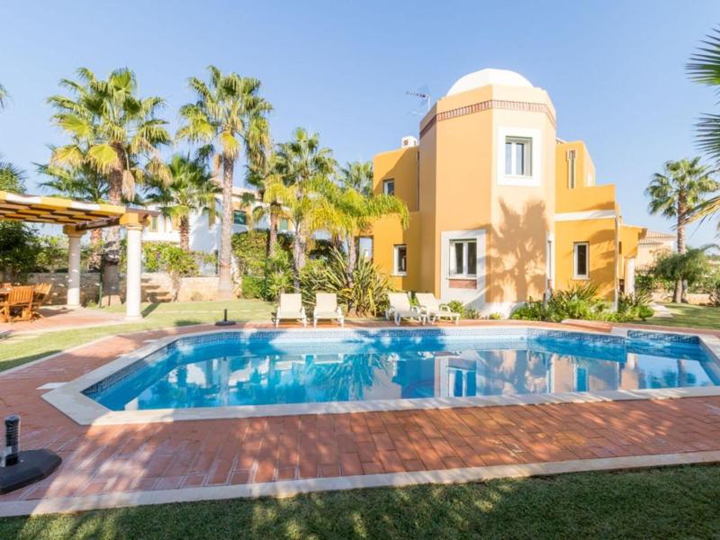 Casa Campo Spacious Living Private Pool Tranquil Setting - image 9
