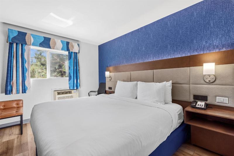 King Room - Non-Smoking image 1