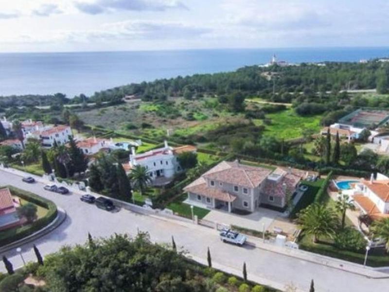 Luxurious Algarve Villa Villa Carvoeiro Lux 5 Bedrooms Private Heatedpool - image 17