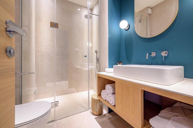 Immensely Luxurious Hvar Villa 5 Bedrooms Villa East Eternal - image 28