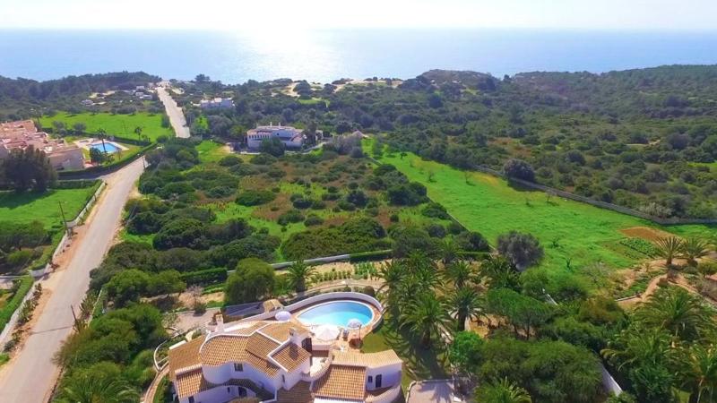 Amazing Carvoeiro Villa 4 Bedrooms Villa Jasmin Walking Distance - image 17