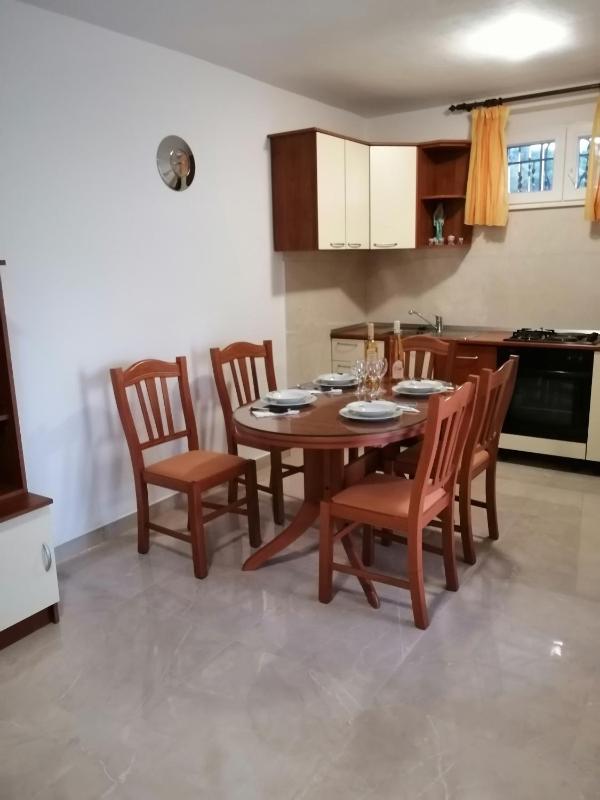 One-Bedroom Apartment with Terrace image 4