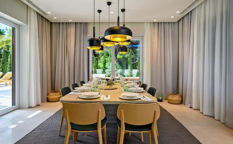 Incredibly Indulgent Hvar West Villa 5 Bedrooms Villa West Eternal - image 35