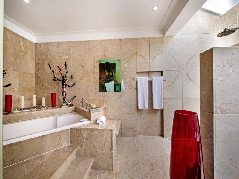 Outstanding Algarve Villa 8 Bedrooms Villa Agua Grande Deluxe Seaviews - image 15