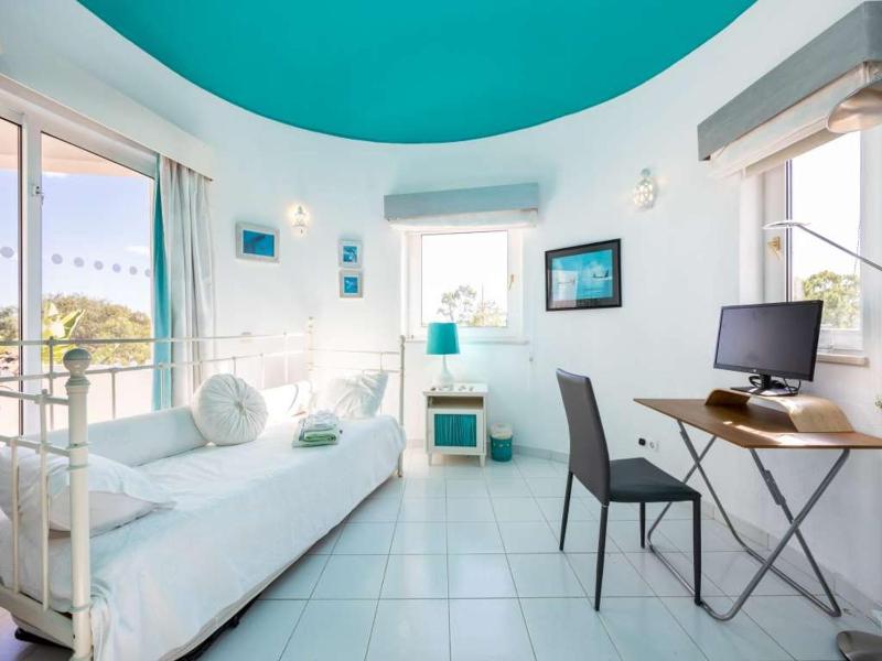 Grand Carvoeiro Villa 5 Bedrooms Villa Elise Ping Pong Table - image 19