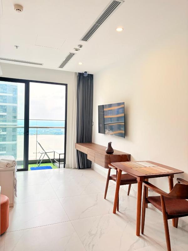 Beautiful Hotel Vinhomes Grand Park - Long Bình - image 43