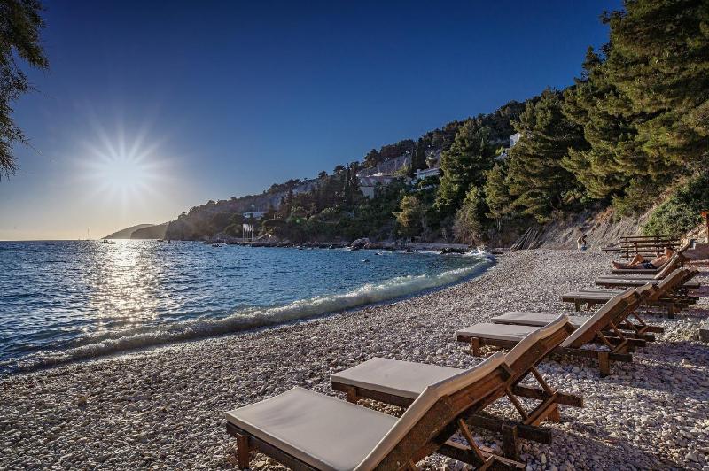 Immensely Luxurious Hvar Villa 5 Bedrooms Villa East Eternal - image 8