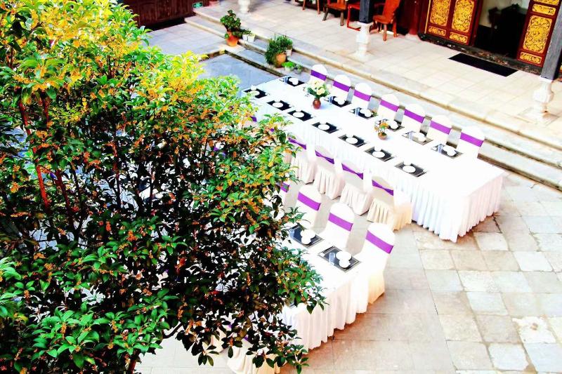 No.3 Garden Hotel - image 33