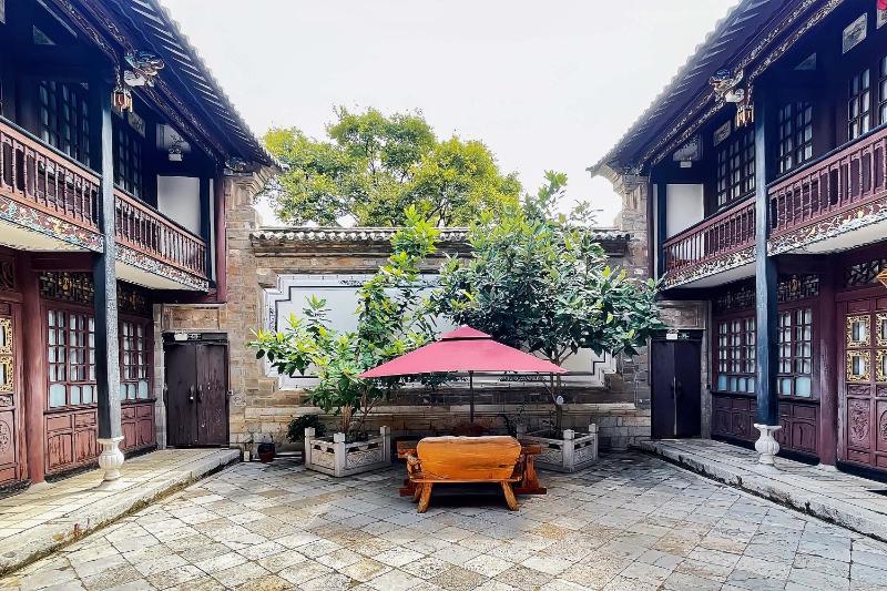 No.3 Garden Hotel - image 45