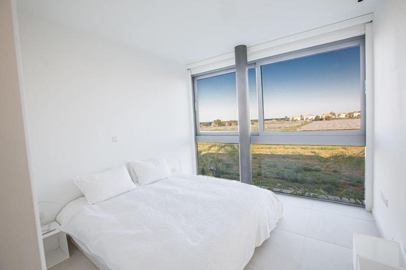 Villa Limni Enas - Luxury And Contemporary 3 Bedroom Kapparis Villa With Sea View - image 15