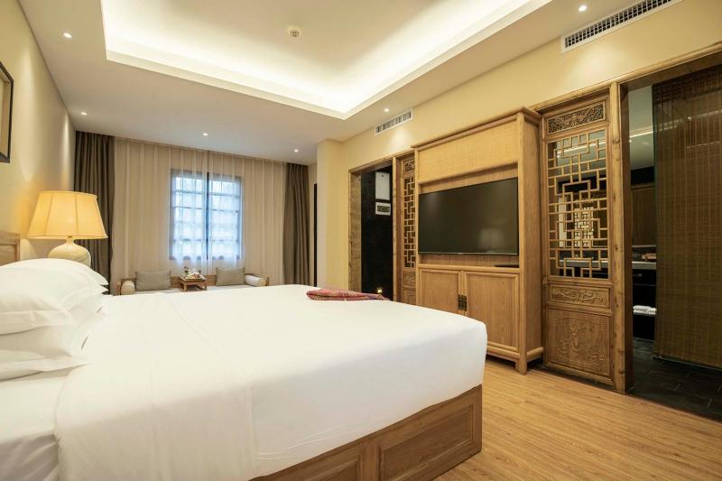 No.3 Garden Hotel - image 27