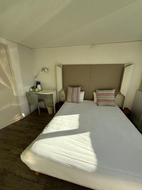 Double Room - Disability Access image 2
