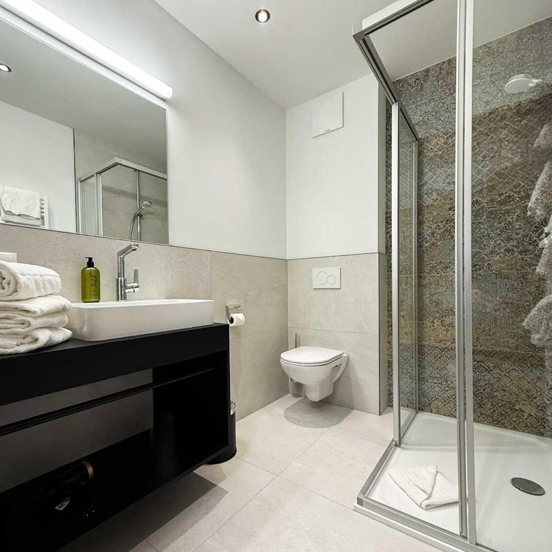 Double Room image 1