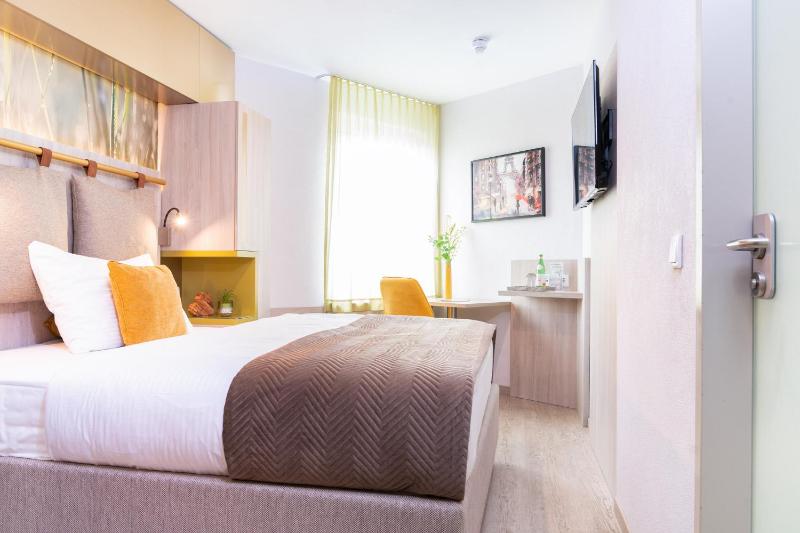 Double Room for individul Use (1 Person) image 4