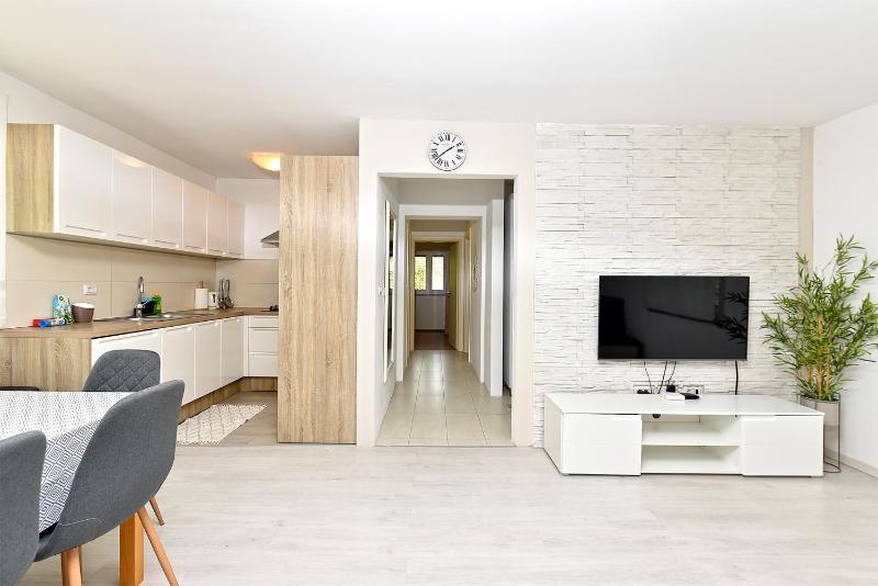 House Igor 2401 - image 24