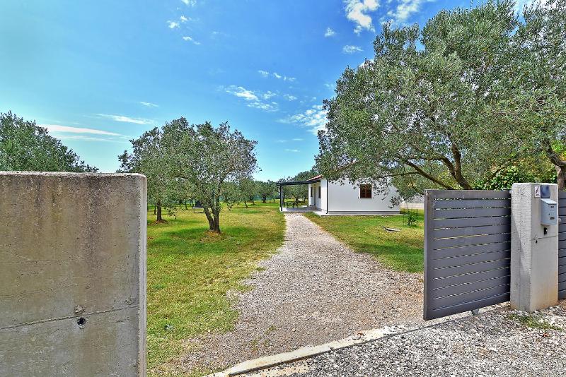House Igor 2401 - image 10