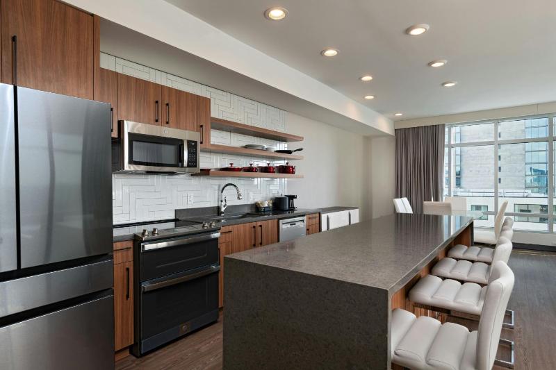 Fairfield by Marriott Inn & Suites Austin Downtown - image 15