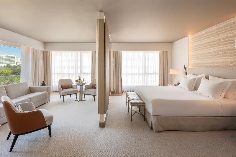 Deluxe Suite image 4