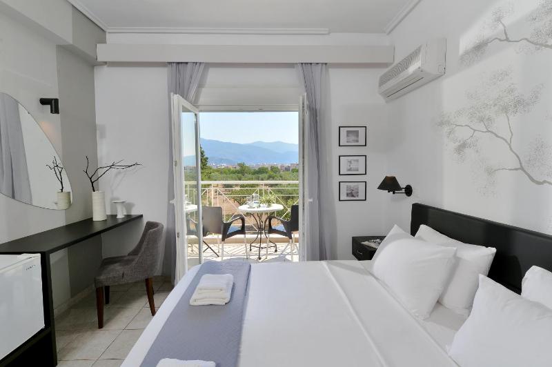 Hotel Kalloni - image 44