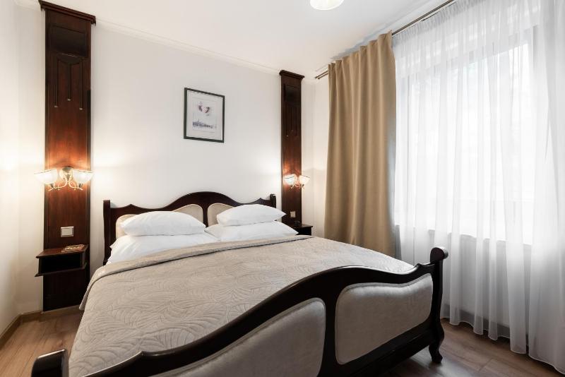 Superior Double Room image 1