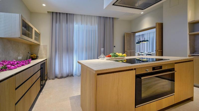 Incredibly Indulgent Hvar West Villa 5 Bedrooms Villa West Eternal - image 30
