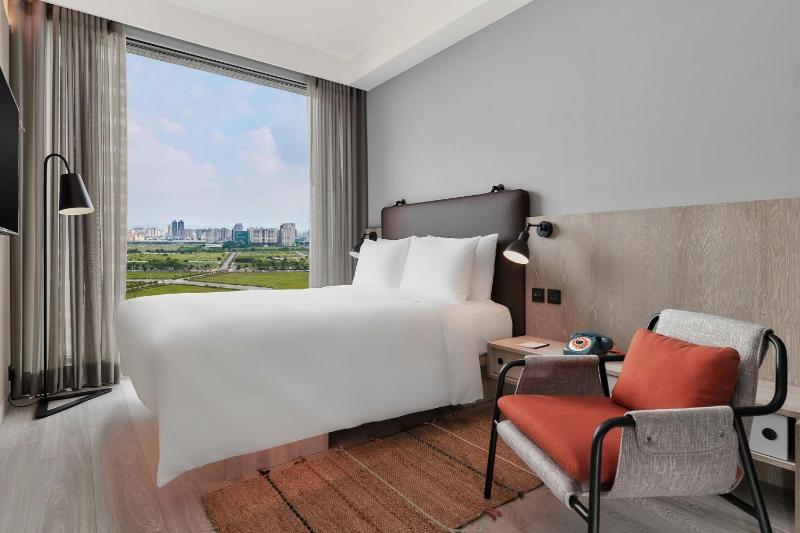 Standard Double Room image 1