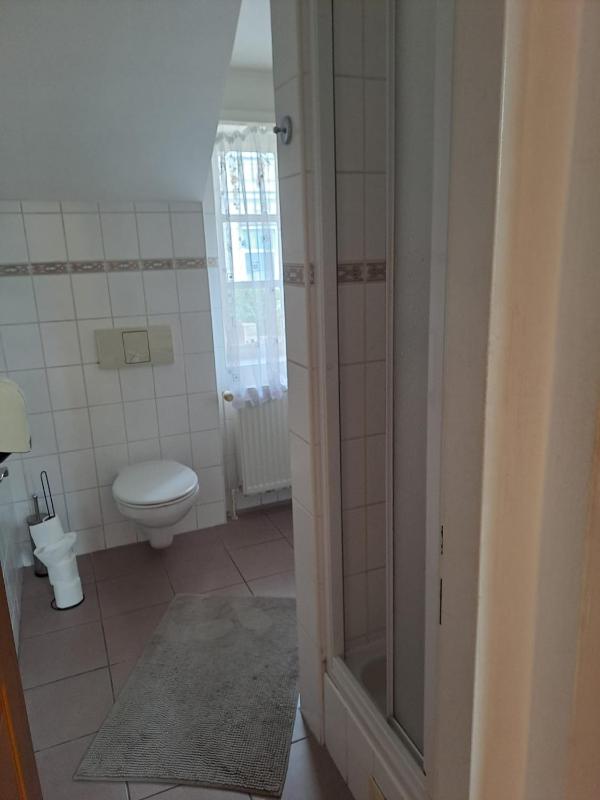 Double Room image 3