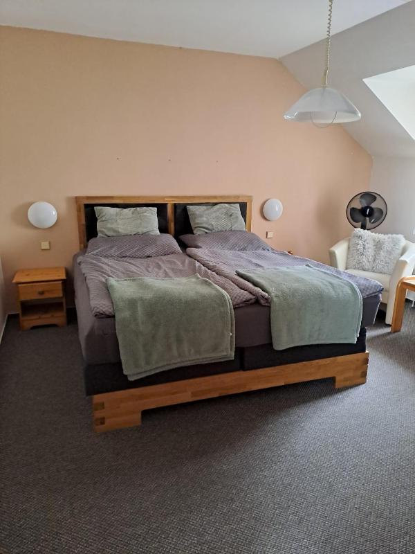 Double Room image 2