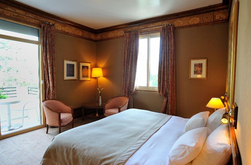 Superior Double or Twin Room image 3
