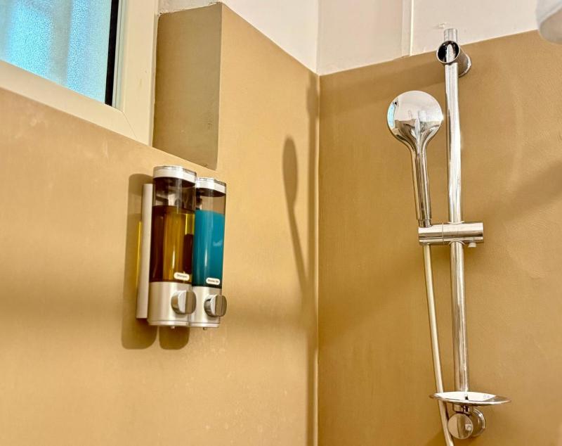 Quadruple Room with Private Bathroom image 4