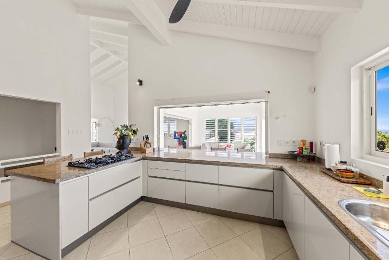 Dream View Villa - image 25