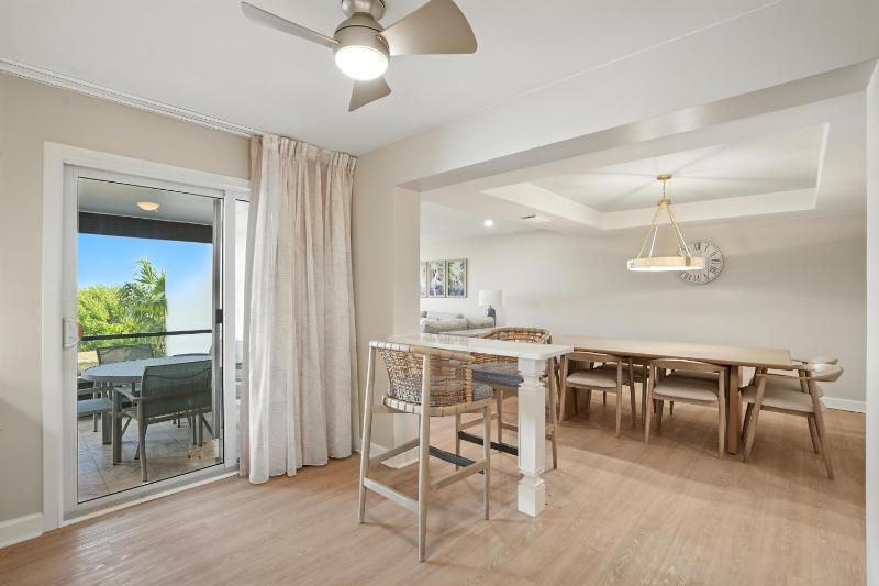 Lighthouse Resort & Club - image 10
