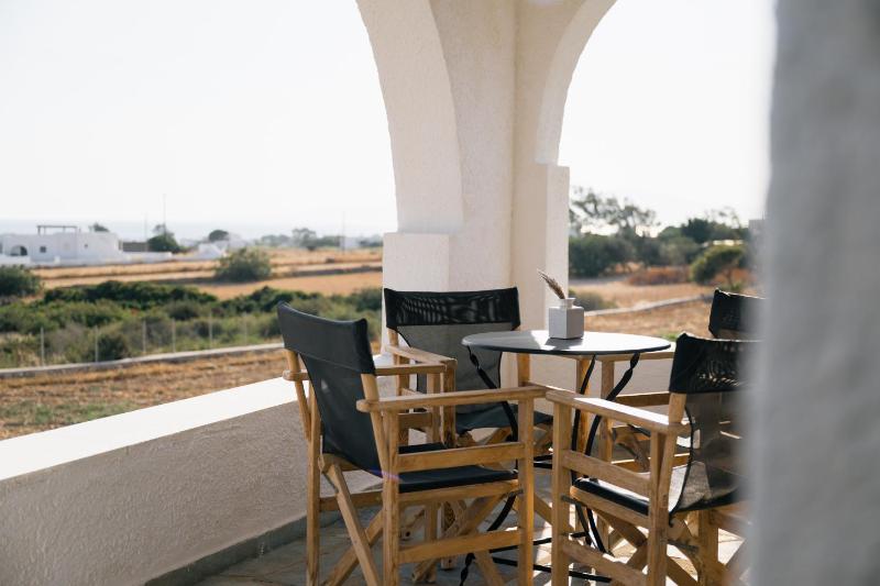 Triple Room with Sea View image 1