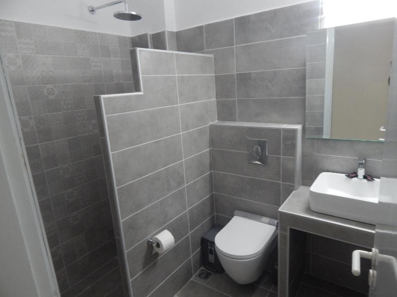 Quadruple Room image 2