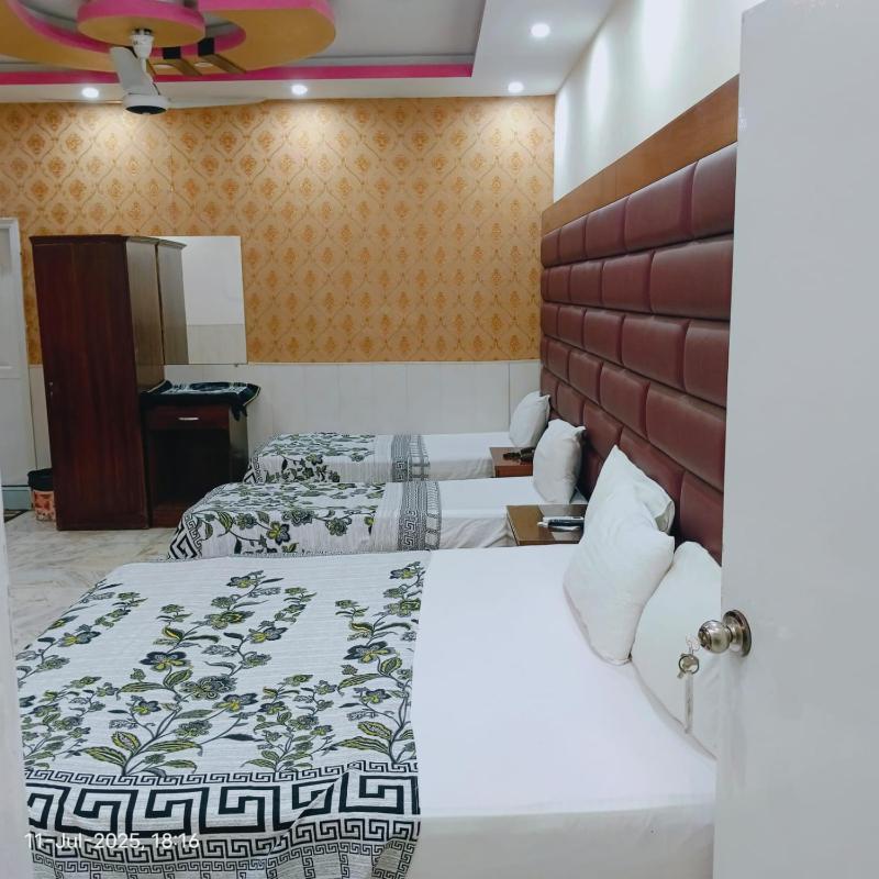 Luxury Hotel Karachi - image 13