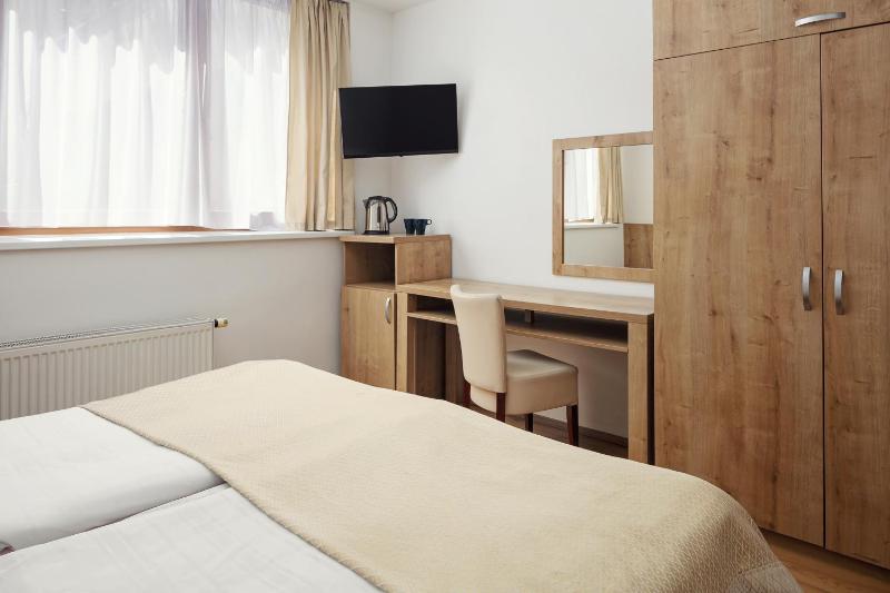 Superior Double or Twin Room image 1