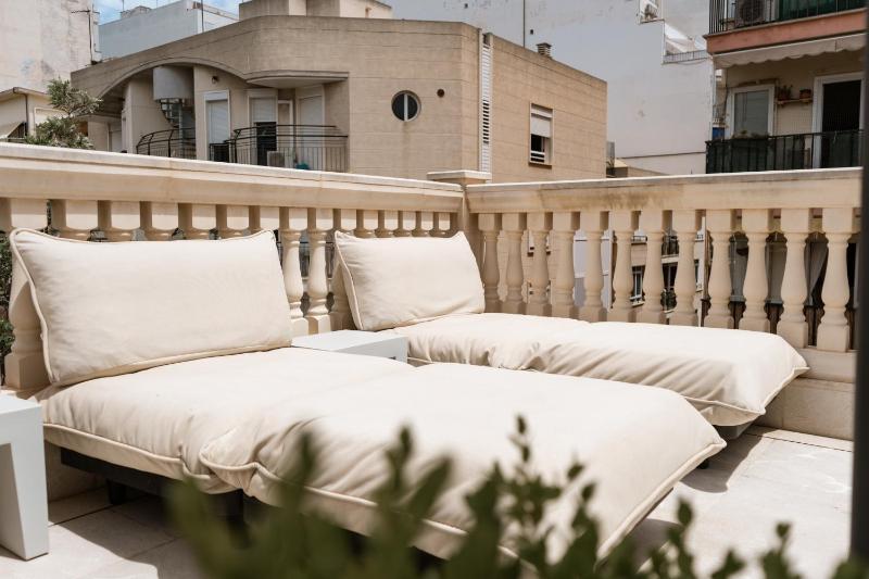 Penthouse Apartment with Terrace image 4