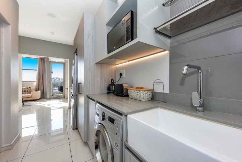 The Median Apartments - image 15