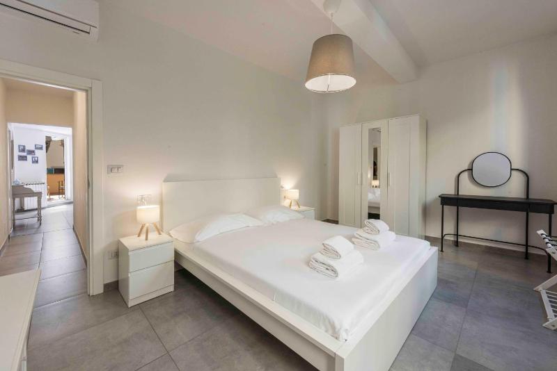 Brand new apartment in the heart of Florence by MMega - image 2