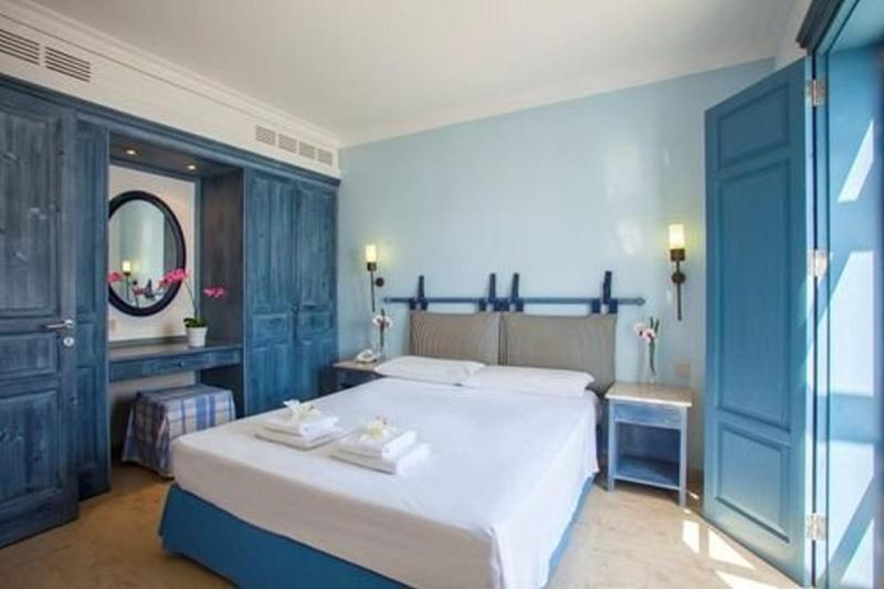 Premium Protaras Villa Villa Mine 2 Bedrooms Private Outdoor Pool - image 4
