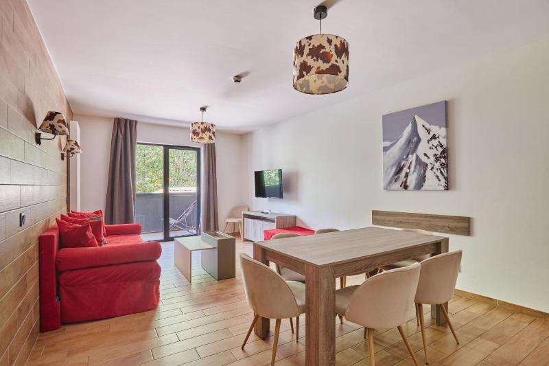 Two-Bedroom Apartment image 4