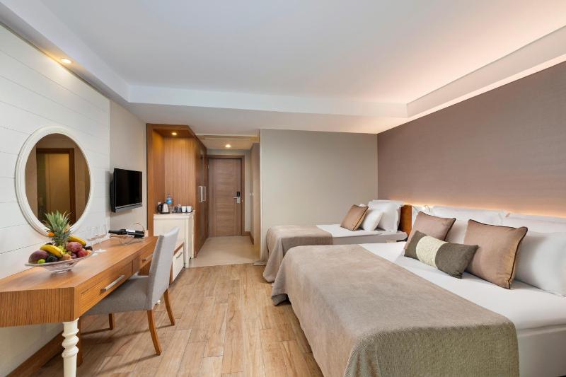 Superior Room image 1
