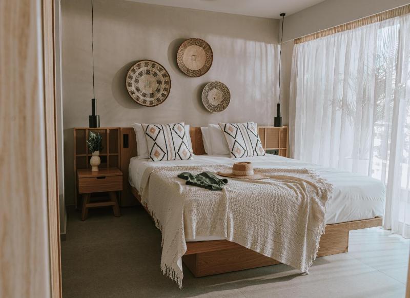 Double Room with Garden View image 4