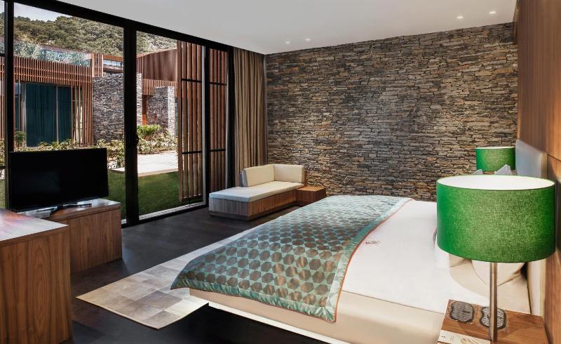 Beach Villa 3 Bedrooms image 1