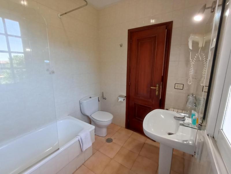 Hotel Galaico - image 15