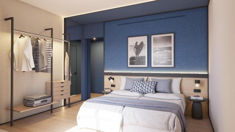 Deluxe Suite image 1