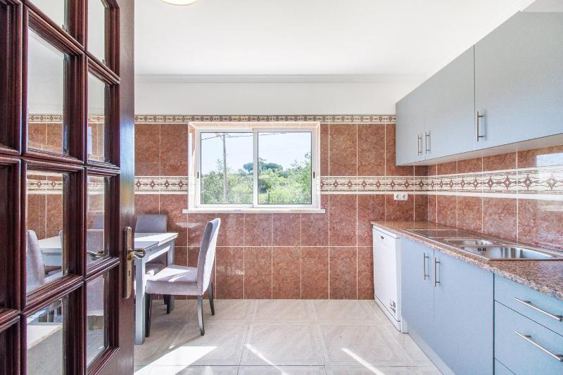 Wonderful Portuguese Villa Casa Lombos Nova 3 Bedrooms Private Pool - image 15